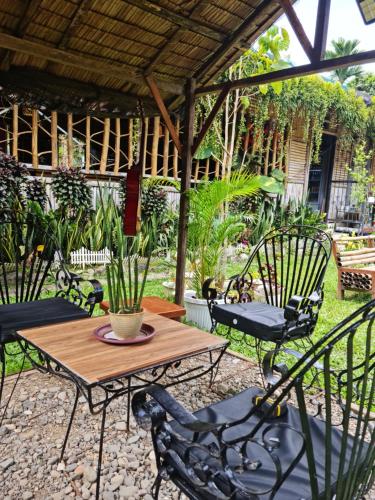 Tinipak Lodge in Tanay