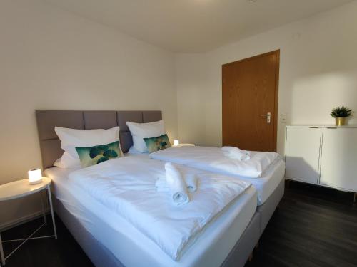 85qm, 4 bedroom, parking, King-Bed, Wifi, Netflix, Waiblingen (foto 9)
