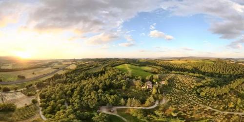  Agriturismo Pornelleto - camere e villa ALARI, Pension in Cetona