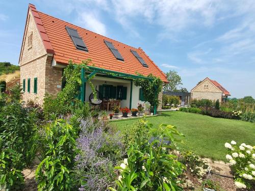 Herczeg-Fekete Cottage Birtokközpont photo 1