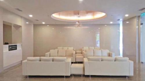 Champs Elysees by Landmark @ Kampar Champs Elysees by Landmark @ Kampar