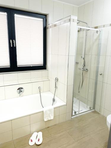 Suite with Balcony room in Naam Hotel & Apartments Frankfurt City-Messe Airport