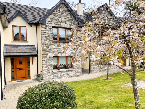 Lough Rynn Rental