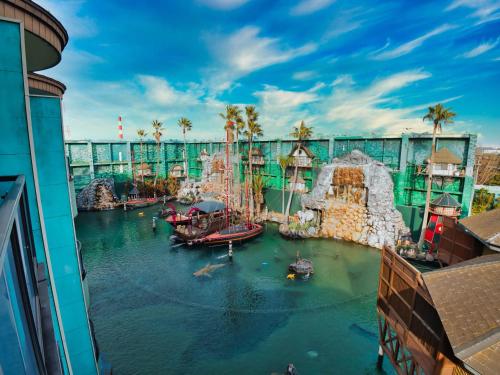 room detail thumbnail 1