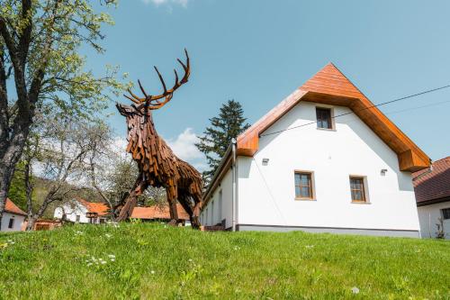 GLASHÜTTE Kisújbánya Vadászház