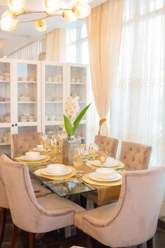 Vitasolo Hometel & Suite in Magugpo Central