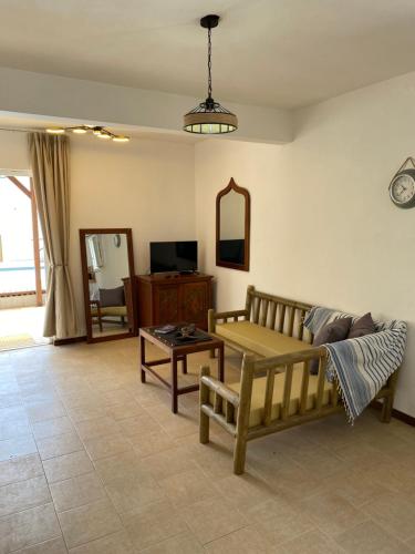 Coral Palms Villas -Apartments