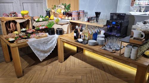 Ресторан, Hotel & Restauracja Wróblewscy (Hotel & Restauracja Wroblewscy) in Пултуськ