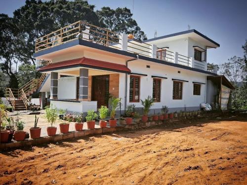 Coorg Teakwood Treasure Homestay