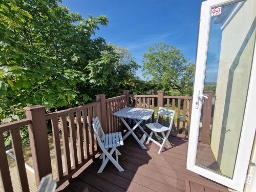 Goonearl Simply Stay in เรดดิทช์