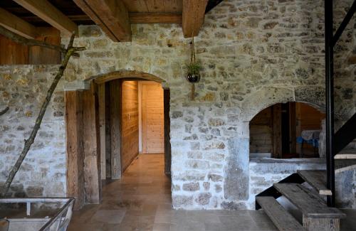 Bejárat, Bienvenue Au Grand Cœur Chaux in Consolation-Maisonnettes