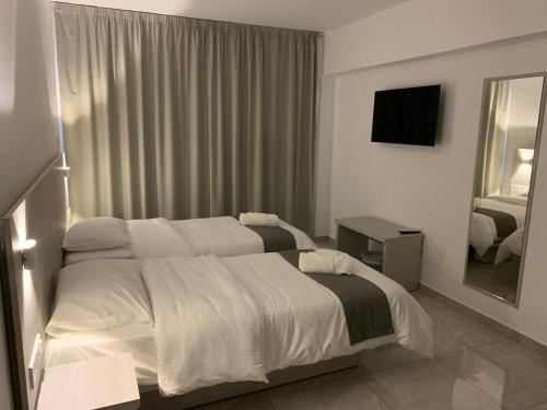 Pasianna Hotel Apartments - image 10