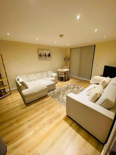 Liverpool City Centre Modern Apartment fits 6 people, Liverpool (photo 7)