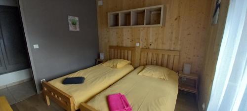 Gite La Mijolie "Le Nordique" gîte à louer Golf de la Valserine