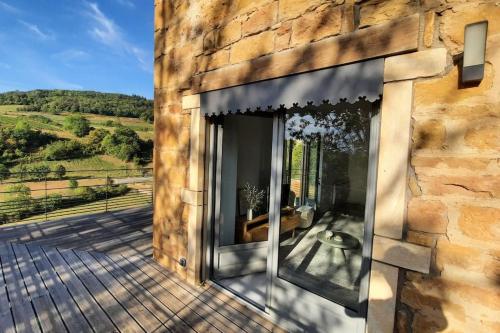 Beaujolais - Maison pierres dorées gîte à louer Cogny