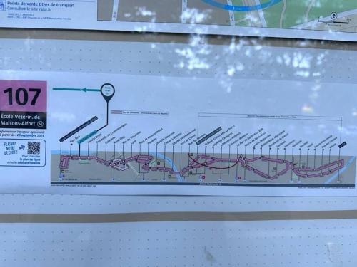 Accès rapide à Paris & Disney avec parking