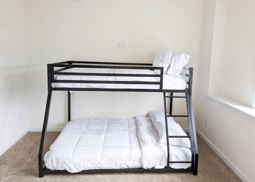 Luxury & Stylish Townhome, King Beds, W/D, Garage in Schenectady, USA