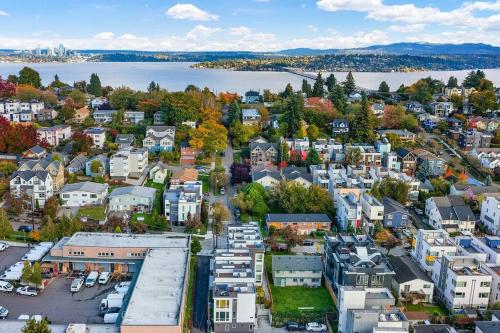 Red Maple Retreat in Leschi