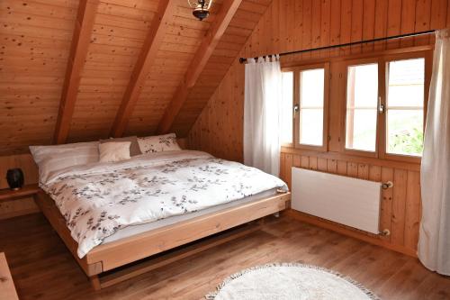 Ferienhaus auf dem Lamahof in سارنين