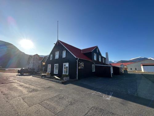 Vista exterior, Tærgesen Guesthouse in Reydarfjordur