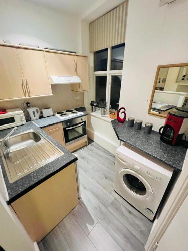 Luxurious Studio flat in Shipley Central in 希普利