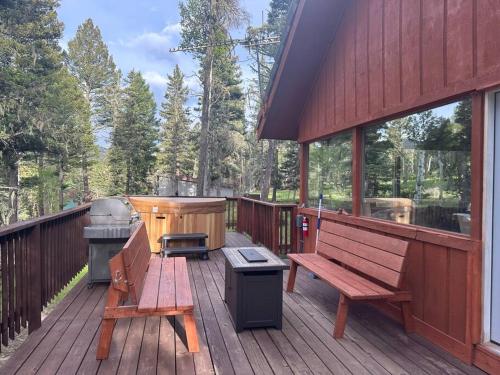 El Osito Mountain Cabin in Angel Fire NM