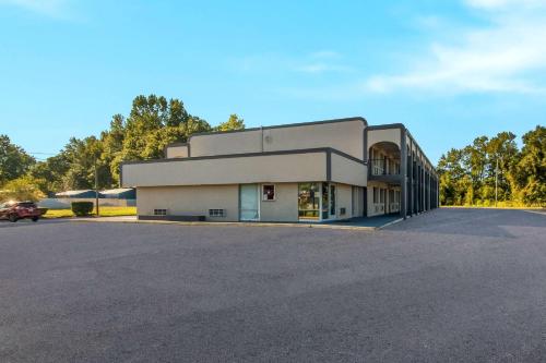 Econo Lodge Goldsboro