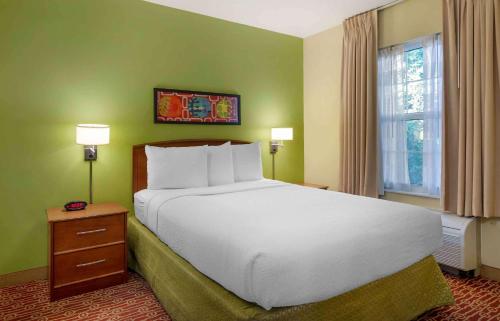 Extended Stay America Suites - Chantilly - Dulles