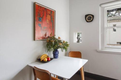 المرافق, Parkside Hideaway - Beautiful Art Deco near Zoo in Parkville