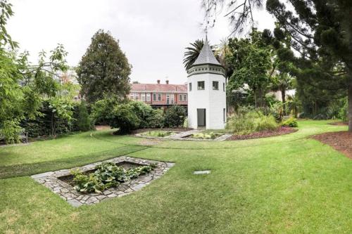 المرافق, Parkside Hideaway - Beautiful Art Deco near Zoo in Parkville