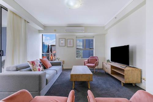 Best of Brissie - Chic Resort-style CBD Living - image 2
