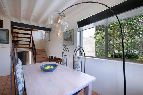 บริการและสิ่งอำนวยความสะดวก, Tropical Dreaming in the Heart of Indooroopilly in ทูวอง