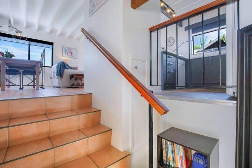 บริการและสิ่งอำนวยความสะดวก, Tropical Dreaming in the Heart of Indooroopilly in ทูวอง