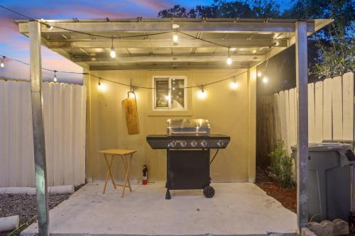 Pool House Near Bush Gardens,Beach,Tampa Airport in Tampa, USA