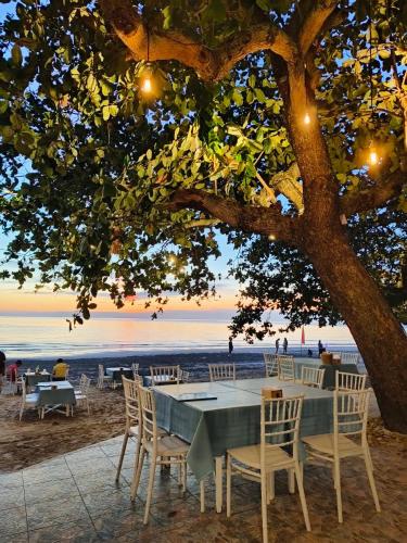 Kohchanglagoon Princess in White Sand Beach