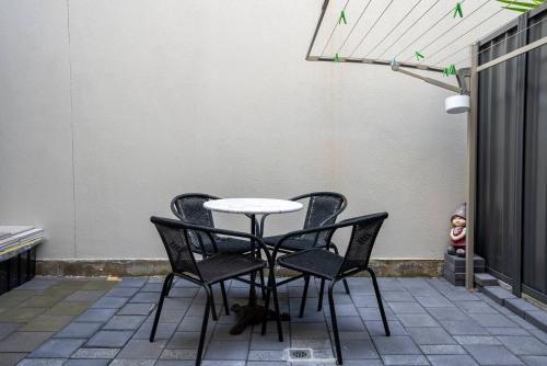Létesítmények, The Lane of Lightsview - Relaxed Inner-city Living in Clearview