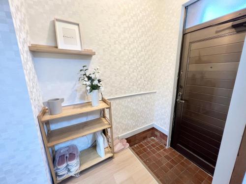 Tranquil house with 3 bedrooms 7min to metro straight to Shinjuku and Shibuya