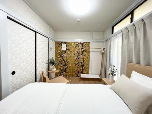 Tranquil house with 3 bedrooms 7min to metro straight to Shinjuku and Shibuya