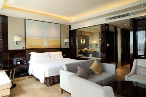 502556462 DoubleTree By Hilton Anhui