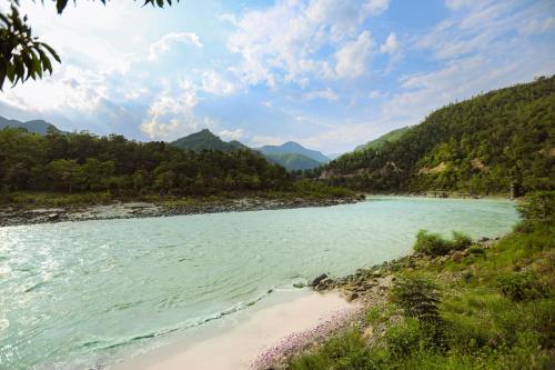 Anand Kashi by the Ganges Rishikesh - IHCL Seleqtions