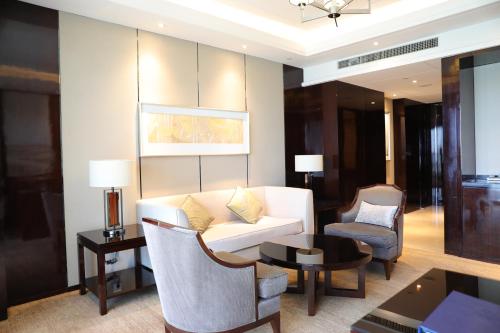 502560054 DoubleTree By Hilton Anhui
