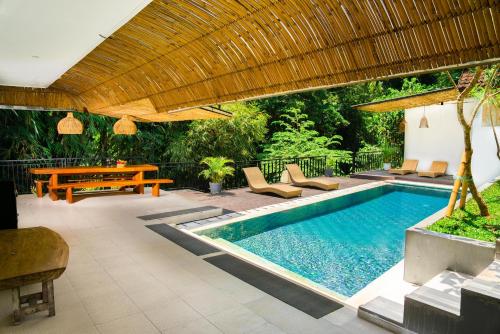 Bali Invest Living