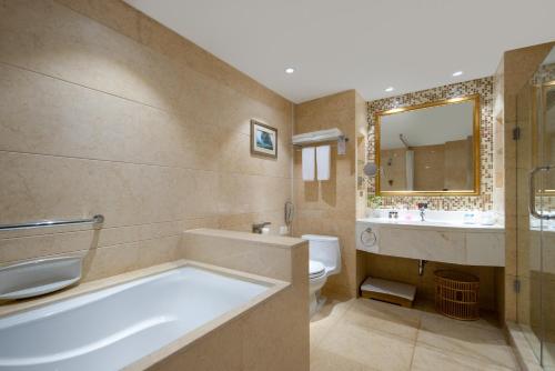 room detail thumbnail 2