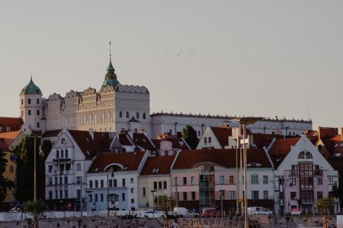 Apartment by the river, city center