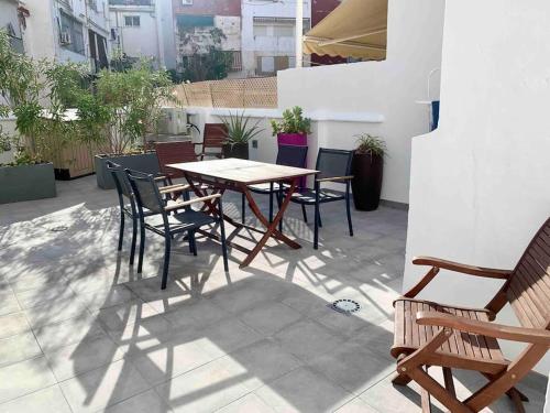 Heart of trendy area of Russafa with lovely terrace ! au coeur de Ruzafa avec belle terrasse !, Valence (photo 3)
