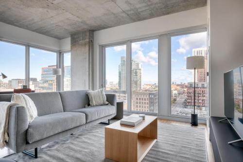 W Loop 2BR w pool gym lounge nr L CHI-748 near 311 South Wacker Drive Chicago