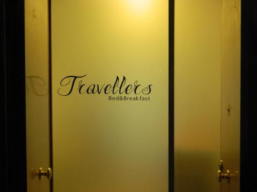 Bed & Breakfast Travellers Naples 