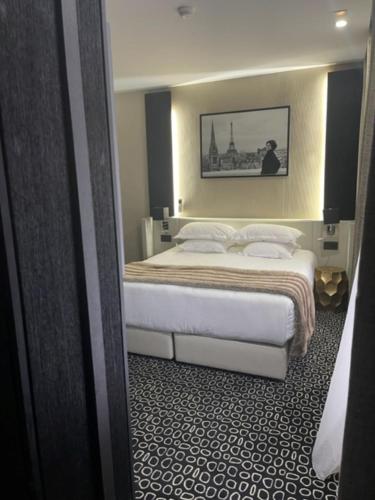 Hôtel Elysées Paris - image 12