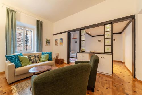 GuestHost - Trastevere Delightful Apartment, Рим (фото 5)