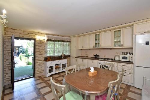 Cozinha, Villa in Dzoraghbyur in Dzoraghbyur